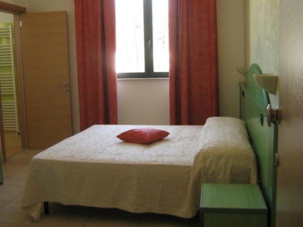 Villa Arneide Bed And Breakfast Torre Lapillo Phòng bức ảnh