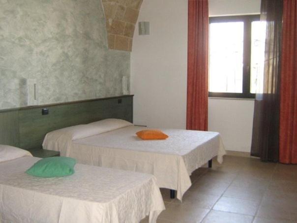Villa Arneide Bed And Breakfast Torre Lapillo Phòng bức ảnh